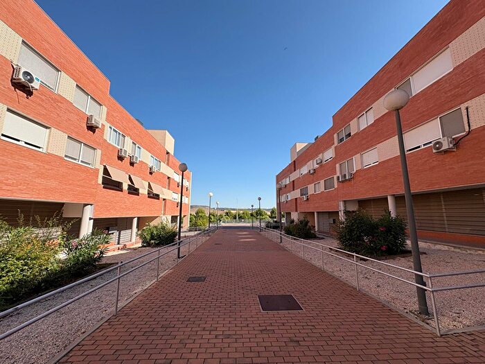 Piso en venta en Los Hueros, Villalbilla de 3 habitaciones