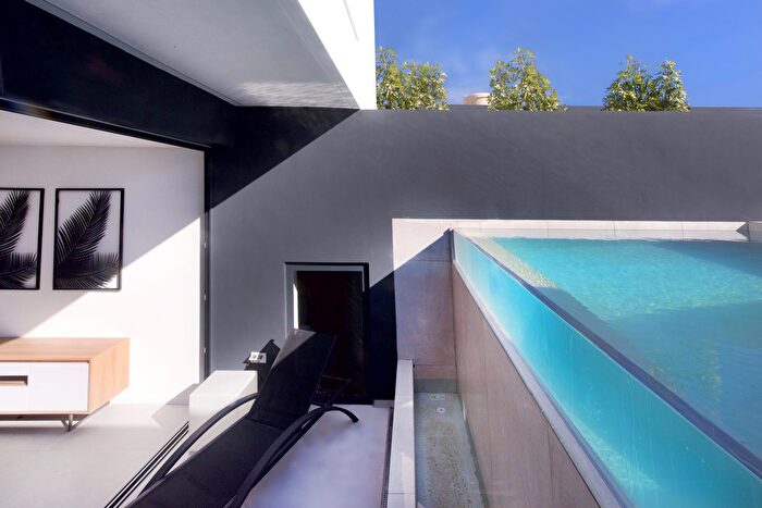 Casa en venta en LAlbir, LAlfàs del Pi de 3 habitaciones