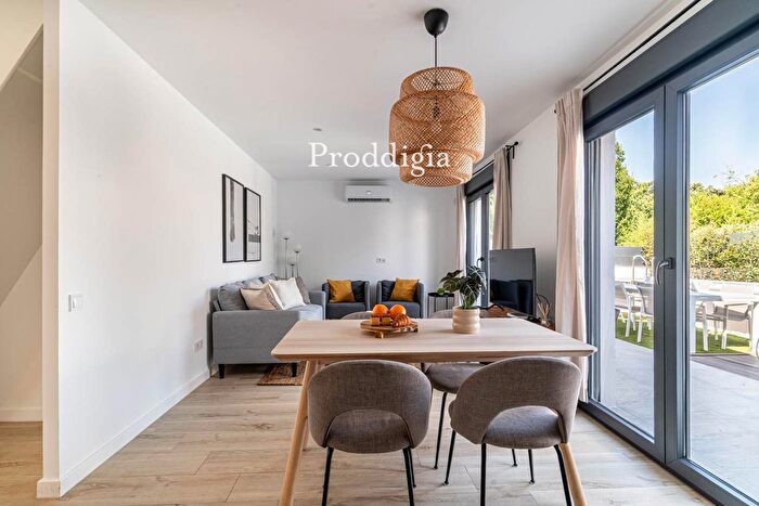Casas en venta y pisos alquiler - 3