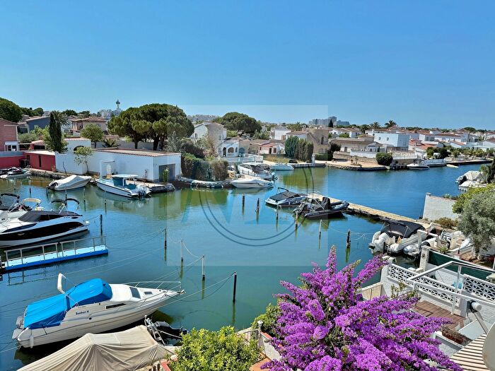 Casa en venta en Segre Ebre Ter, Empuriabrava de 3 habitaciones