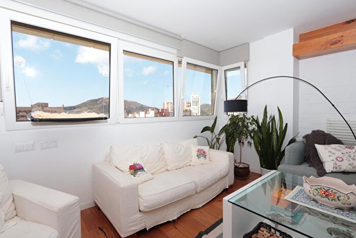 Casas en venta y pisos alquiler - 2