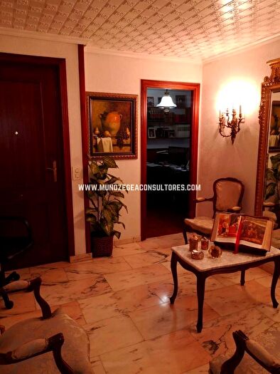 Casas en venta y pisos alquiler - 3