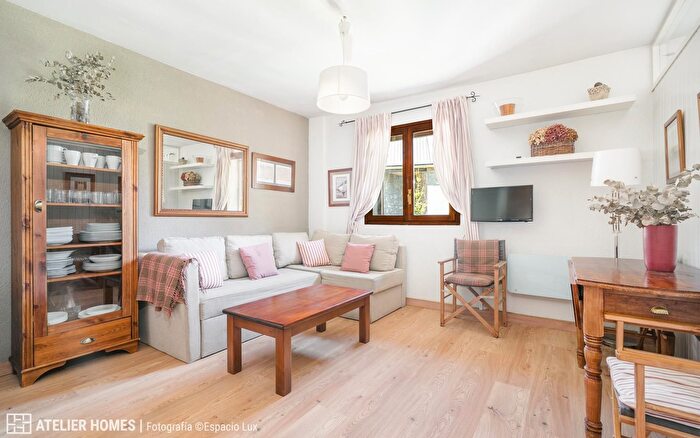 Casas en venta y pisos alquiler - 1