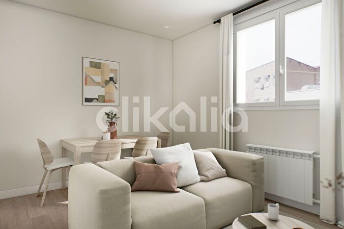 Casas en venta y pisos alquiler - 1