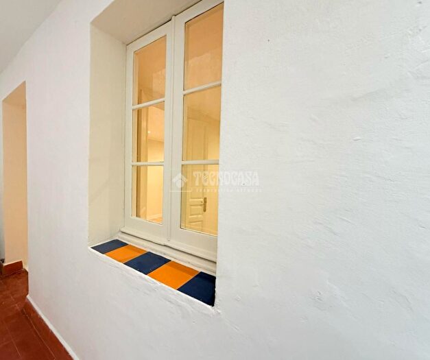 Casas en venta y pisos alquiler - 3