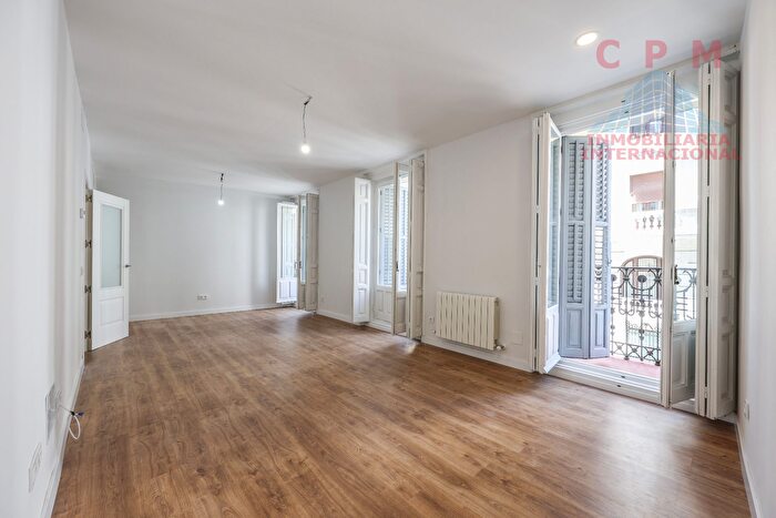 Casas en venta y pisos alquiler - 1