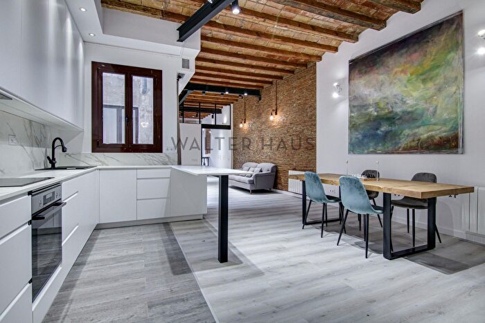 Casas en venta y pisos alquiler - 1