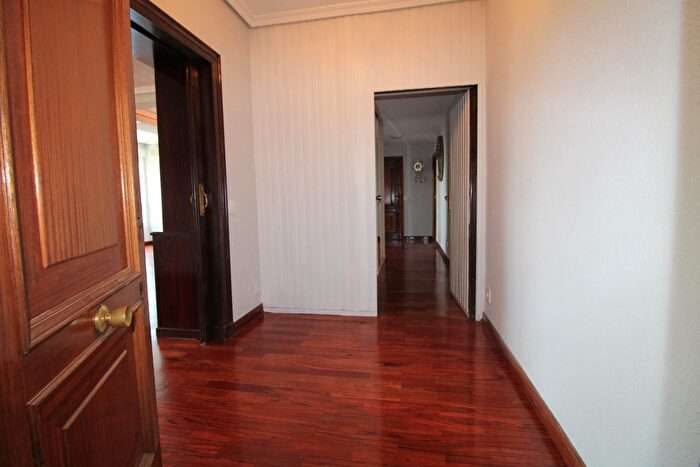 Casas en venta y pisos alquiler - 2