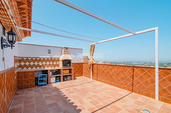 Casas en venta y pisos alquiler - 1