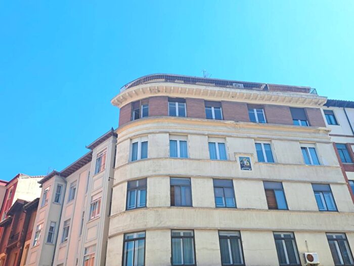 Piso en venta en Zona Sur Barrio Cortes, Santa Teresa San Pedro Cardeña de 3 habitaciones