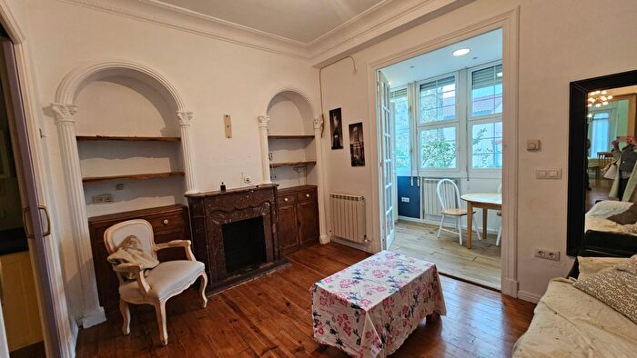 Casas en venta y pisos alquiler - 2