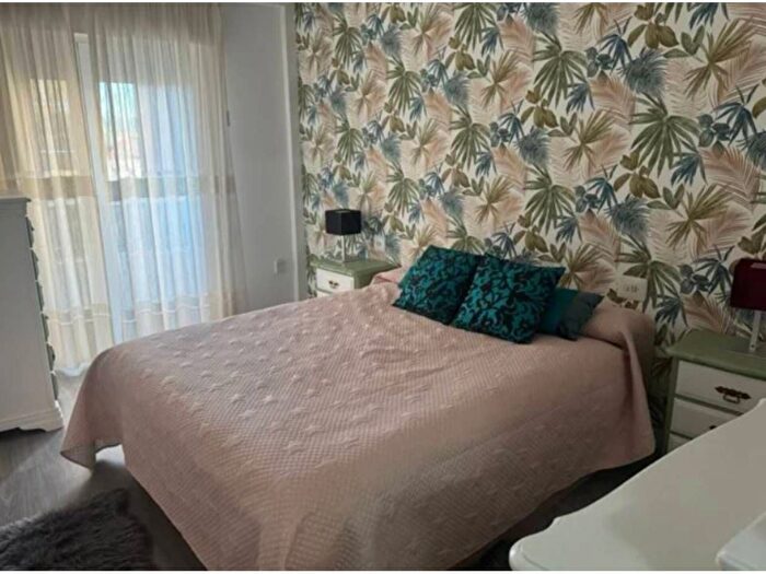 Piso en venta en Celanova, Ourense de 3 habitaciones