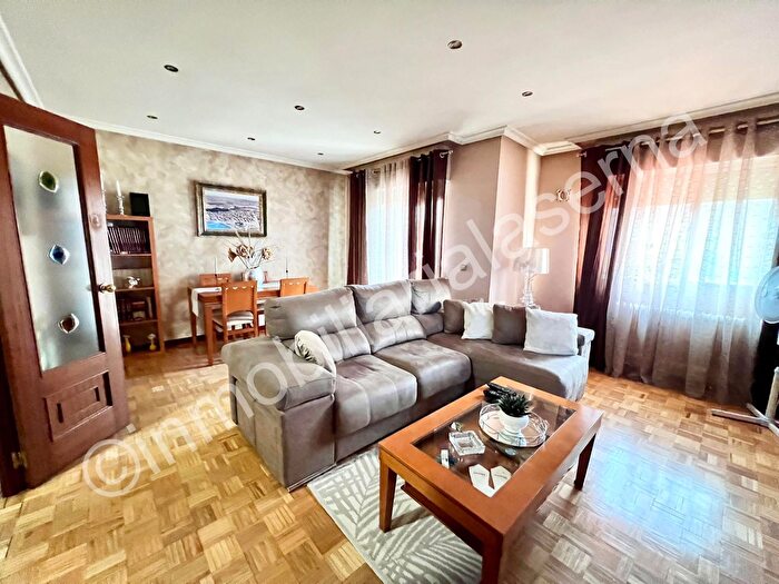 Casas en venta y pisos alquiler - 2