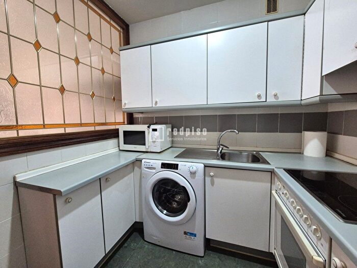 Casas en venta y pisos alquiler - 2
