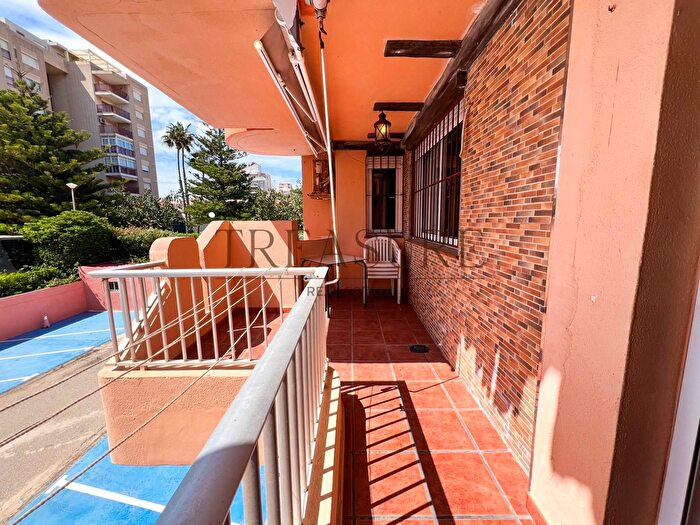 Casas en venta y pisos alquiler - 2