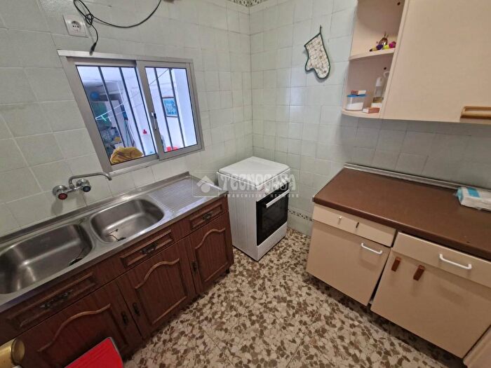 Casas en venta y pisos alquiler - 2