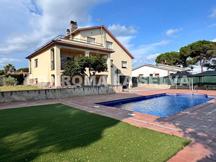 Casa en venta en Niàgara Parc Ágora Parc, Tordera de 6 habitaciones