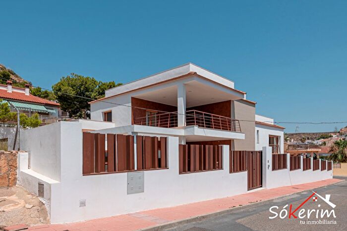 Casas en venta y pisos alquiler - 1