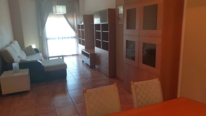 Piso en venta en Utrera Ciudad, Salesianos de 3 habitaciones
