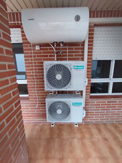 Casas en venta y pisos alquiler - 2