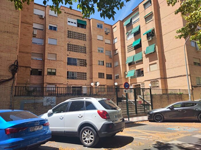 Piso en alquiler en Ronda, Rosaleda Juventud de 4 habitaciones