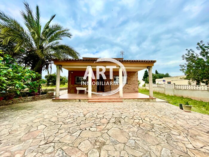Casa en venta en Vilamarxant, Valencia de 3 habitaciones