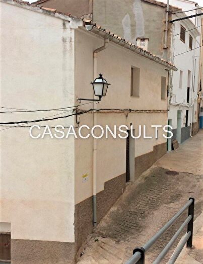 Casas en venta y pisos alquiler - 1