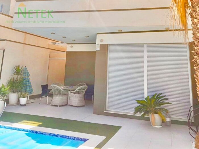 Casa en venta en Orihuela Costa, Lomas de Cabo Roig Los Dolses de 3 habitaciones