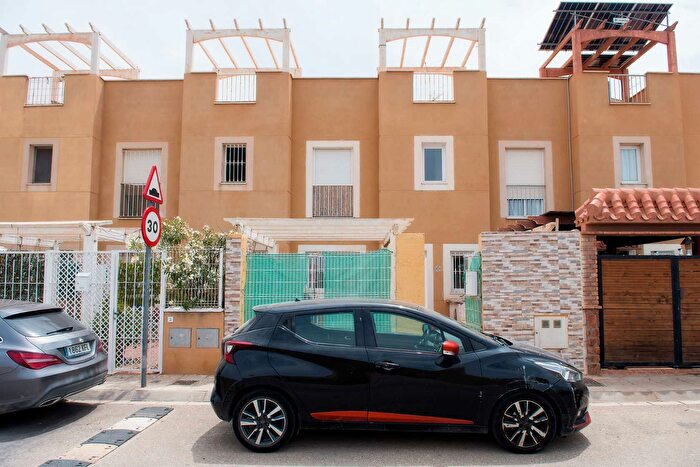 Casa en venta en Vera Ciudad, Vera de 3 habitaciones