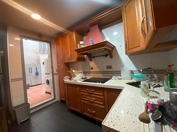 Casas en venta y pisos alquiler - 2