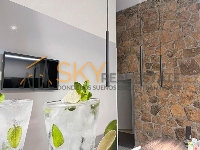Casas en venta y pisos alquiler - 3