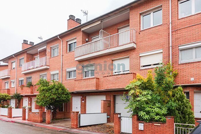 Casa en venta en Palau, Girona Capital de 4 habitaciones