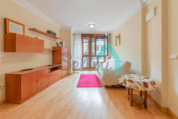 Casas en venta y pisos alquiler - 2