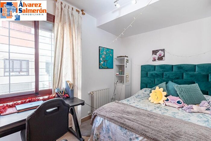 Casas en venta y pisos alquiler - 2
