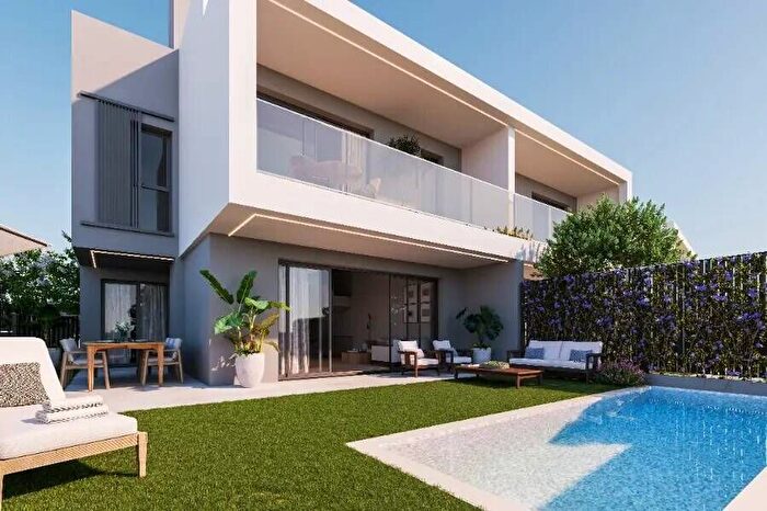 Casa en venta en Playa de San Juan El Cabo de las Huertas, Cabo de las Huertas de 4 habitaciones