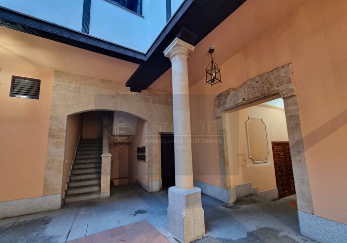 Casas en venta y pisos alquiler - 1