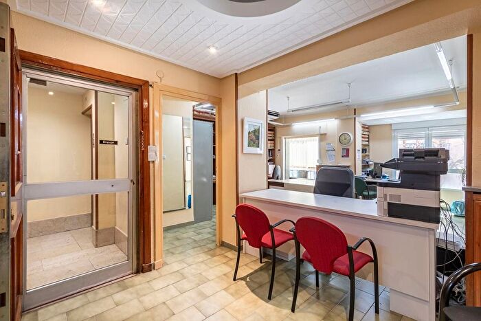 Piso en venta en Centro, Centro Sagrario de 5 habitaciones