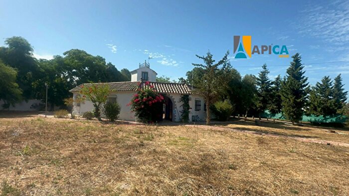 Casa en venta en Conil, Conil de la Frontera de 9 habitaciones