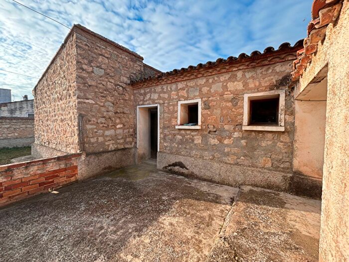 Casas en venta y pisos alquiler - 1