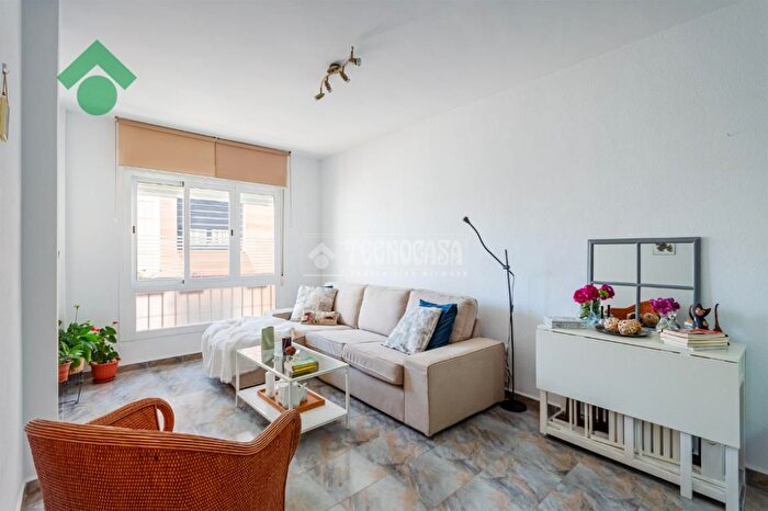 Casas en venta y pisos alquiler - 1