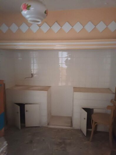 Casa en venta en Santa Cruz de Mudela, Ciudad Real de 5 habitaciones
