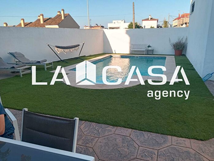 Casas en venta y pisos alquiler - 1