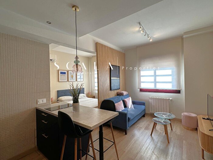 Casas en venta y pisos alquiler - 1