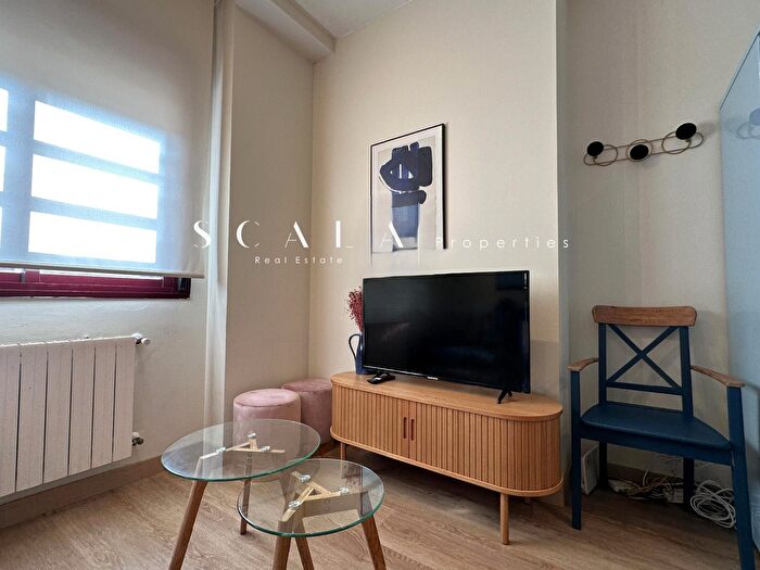 Casas en venta y pisos alquiler - 2