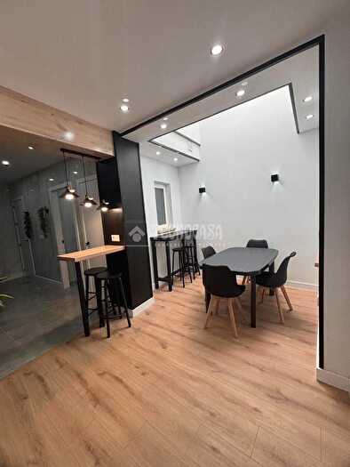 Casas en venta y pisos alquiler - 2