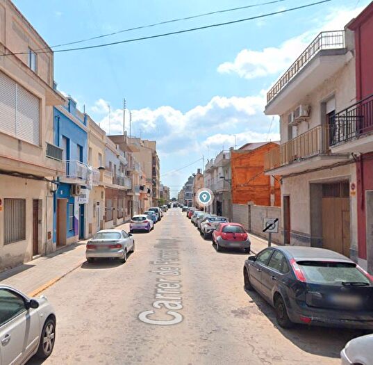Casas en venta y pisos alquiler - 2