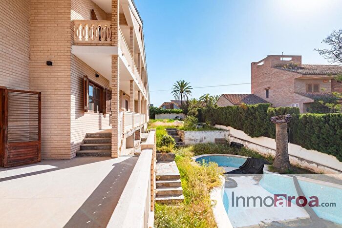 Casas en venta y pisos alquiler - 3
