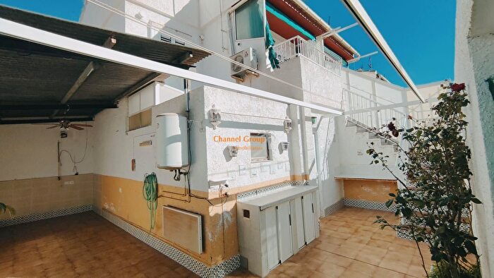 Casas en venta y pisos alquiler - 1