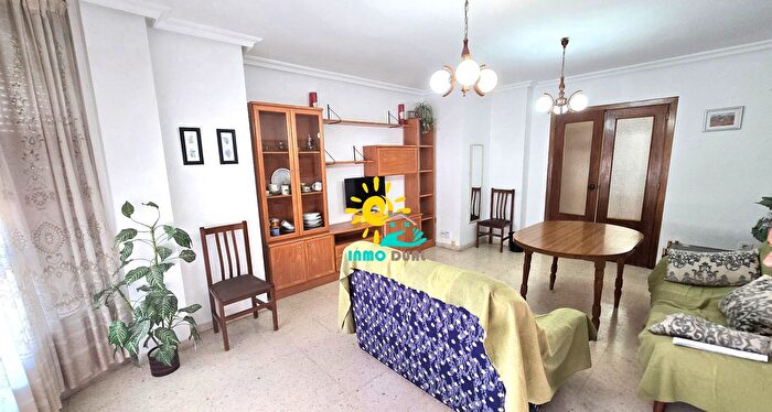 Casas en venta y pisos alquiler - 1