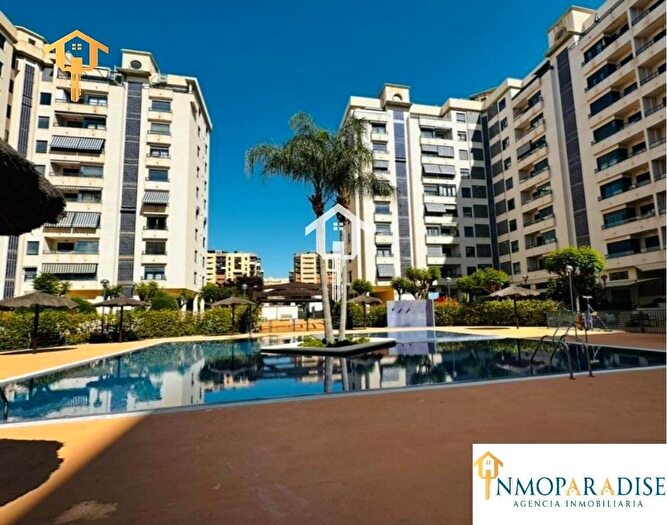 Piso en venta en San Blas, Paus Poligono San Blas de 3 habitaciones